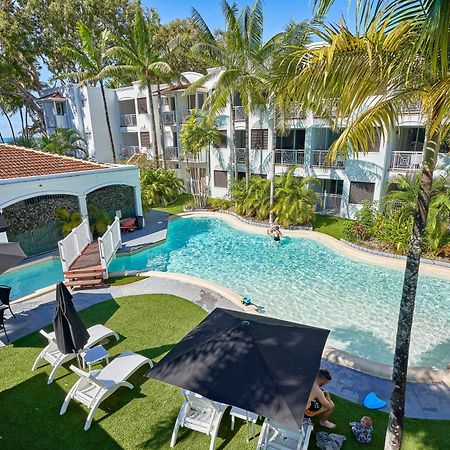 Alassio Apartments With Direct Pool Access Палм Коув Екстериор снимка